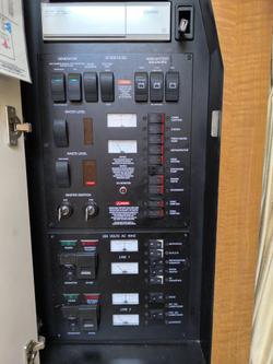 2006 Sea Ray 375 Sundancer