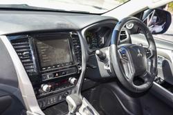 2021 Mitsubishi
Pajero Sport Exceed