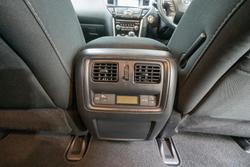2017 Nissan
Pathfinder ST