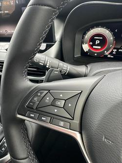 2024 Nissan F16 ST-L