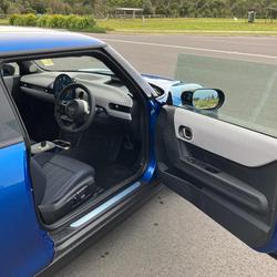 2025 MINI Cooper S Favoured