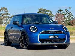 2025 MINI Cooper S Favoured