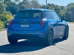 2025 MINI Cooper S Favoured