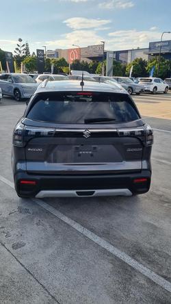 2023 Suzuki
S-Cross
