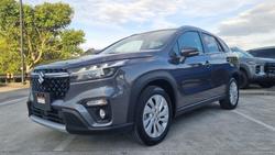 2023 Suzuki
S-Cross