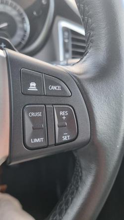 2023 Suzuki
S-Cross