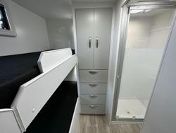 2025 Supreme 2160_C_K2e13b_T Sunray 21'6 2 Bunk