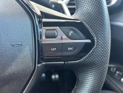 2020 Peugeot 3008 GT P84 MY20 Pearl White