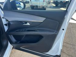 2020 Peugeot 3008 GT P84 MY20 Pearl White