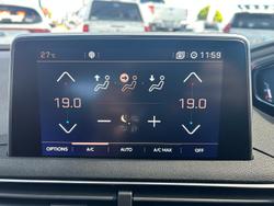 2020 Peugeot 3008 GT P84 MY20 Pearl White