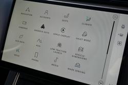 2024 Land Rover
                Range Rover Velar P400 Dynamic HSE