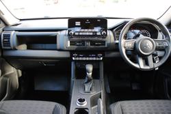 2025 Mitsubishi
Triton GLX+