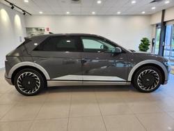 2024 Hyundai
IONIQ 5 DYNAMIQ