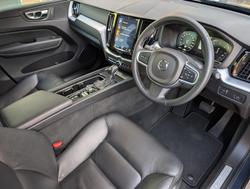 2018 Volvo XC60 D4 Momentum MY18 AWD Mussel Blue