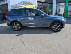 2018 Volvo XC60 D4 Momentum MY18 AWD Mussel Blue