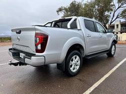 2024 Nissan Navara ST