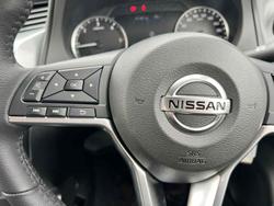 2024 Nissan
Navara ST