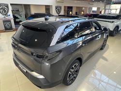 2025 Peugeot 5008 GT Premium Hybrid