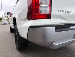 2025 Mitsubishi Triton GLX-R