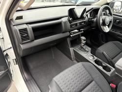 2025 Mitsubishi Triton GLX-R