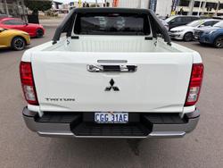 2025 Mitsubishi Triton GLX-R