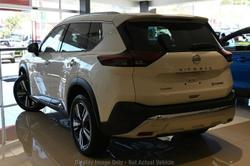 2025 Nissan
                X-TRAIL Ti e-POWER