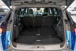 2025 Peugeot 5008 GT Premium Hybrid