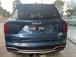 2023 Kia
Sorento Sport+