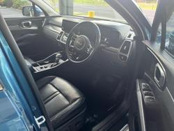 2023 Kia
                Sorento Sport+