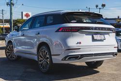 2025 Jaecoo J8 Track