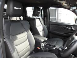 2024 Isuzu
D-MAX BLADE