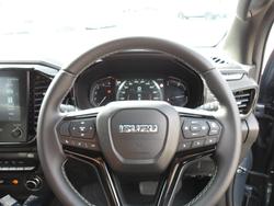 2024 Isuzu
D-MAX BLADE