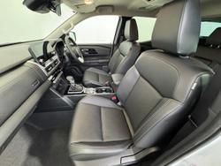 2024 Mitsubishi
Triton GLS