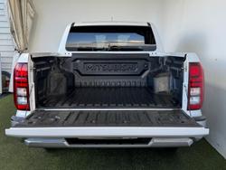 2024 Mitsubishi
Triton GLS