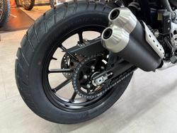 2024 Triumph Scrambler 400 X Scrambler Green