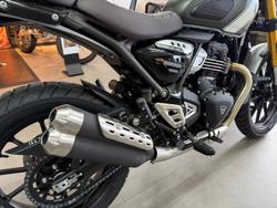 2024 Triumph Scrambler 400 X Scrambler Green
