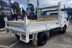 2004 Isuzu N Series NPR 250 White
