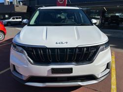 2022 Kia
                Carnival S