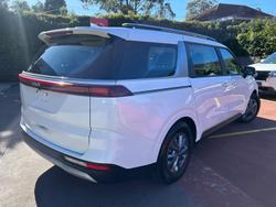 2022 Kia
                Carnival S
