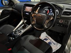 2017 Mitsubishi
Pajero Sport GLX