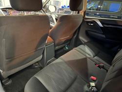 2017 Mitsubishi
Pajero Sport GLX