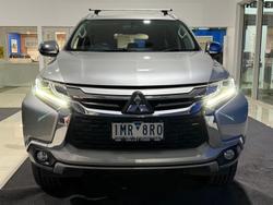 2017 Mitsubishi
Pajero Sport GLX