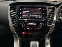 2017 Mitsubishi
Pajero Sport GLX