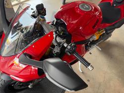 2025 Ducati Panigale V2 S Panigale Red