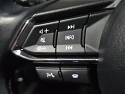 2021 Mazda
CX-5 Akera