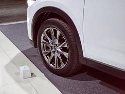 2021 Mazda
CX-5 Akera