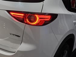 2021 Mazda
CX-5 Akera