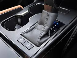 2023 Lexus
ES 300h Sports Luxury