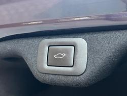 2023 Lexus
ES 300h Sports Luxury