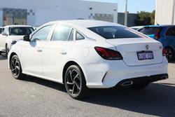 2024 MG
MG5 Essence